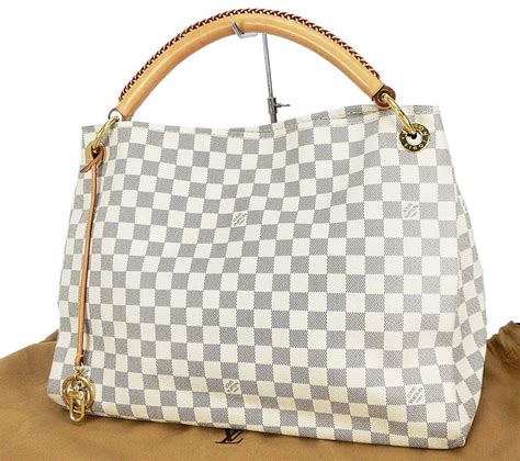 authentic Louis Vuitton handbags suppliers